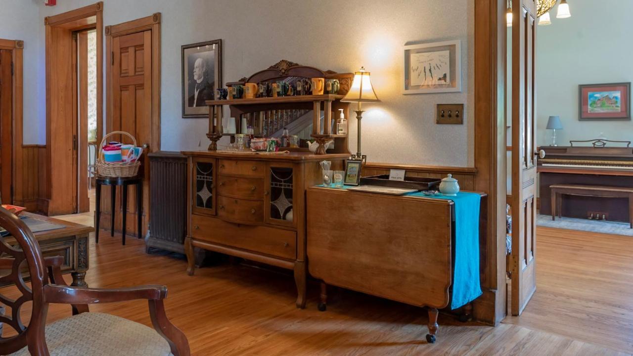 William Henry Miller Inn Ithaca Bagian luar foto